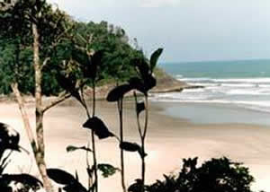 Praia Desertinha em Peruíbe